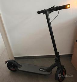 Monopattino elettrico 378Wh - Riceel