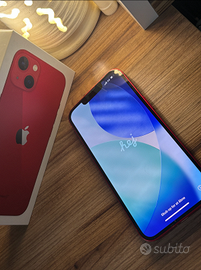Iphone 13 128GB Rosso Batteria 100% di capacità