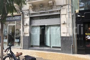 Negozio Messina [0681-07ACG]