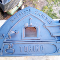 Antica porta per forno legna