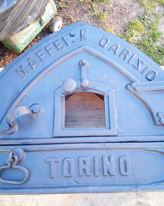 Antica porta per forno legna