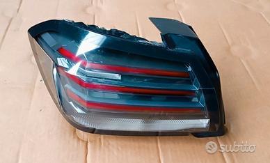 Fanale posteriore sinistro Peugeot 208