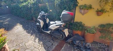 YAMAHA TRICITY 155