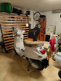 Vespa 125 LX