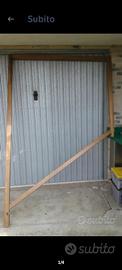 Chiusura lato scale in legno