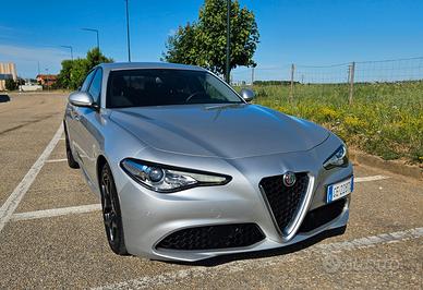 Alfa Romeo Giulia 2.2 Turbodiesel 190 CV AT8 Execu