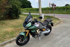 Moto Guzzi V100 - 2025