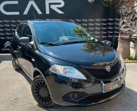 LANCIA YPSILON 1.2 69CV GPL CASA MADRE ECOCHIC ELE