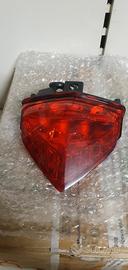 Fanale posteriore fanalino coda Honda CB1000r 