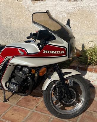 Honda Bol d’or 900