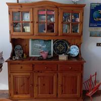 Credenza e tavolo