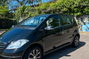 Mercedes Classe A W169-benzina-euro 5-neopatentato