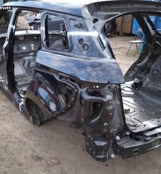 Range rover evoque 2023 scocca per taglio lamiera