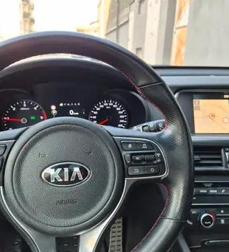 Kia Optima 1.7 CRDi 141CV