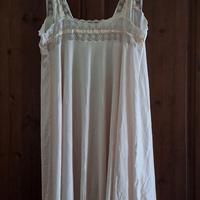 Camicia da notte in raso leggero