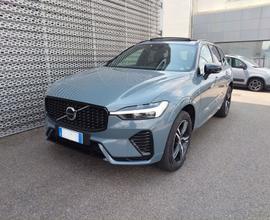 Volvo XC60 B4 Geartronic R-design