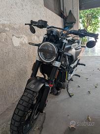Husqvarna svartpilen 401