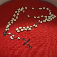 crocifisso in argento e madreperla 
