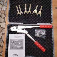 TECEflex - pressaggio manuale