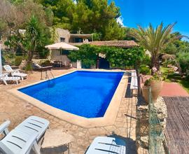 Villa con piscina in salento vista mare
