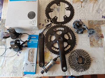 Gruppo parziale Shimano e Miche a  9 velocità 