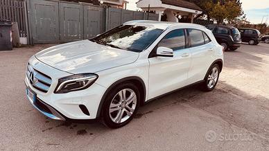 Mercedes gla