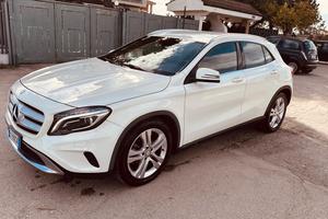 Mercedes gla