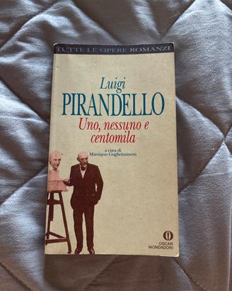 Libro Uno, nessuno e centomila, Luigi Pirandello