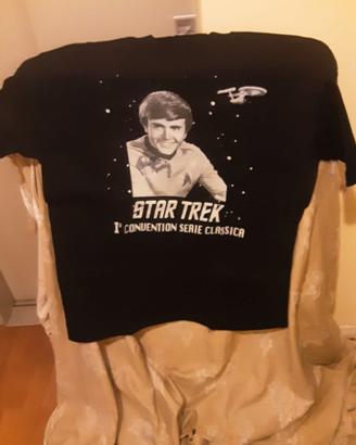 Star Trek shirt nera autografata da W. Koenig