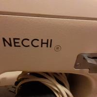 MACCHINA DA CUCIRE NECCHI CON PEDALE E VALIGETTA