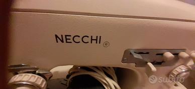 MACCHINA DA CUCIRE NECCHI CON PEDALE E VALIGETTA