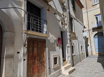 2 LOCALI A POTENZA