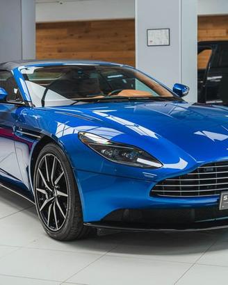 Aston Martin DB11 ASTON MARTIN VOLANTE