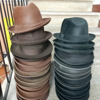 lotto 32 cappelli Borsalino taglia piccola 53/54