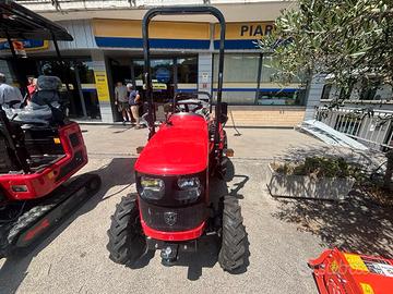 TRATTORE A. CARRARO PANTHER 26M