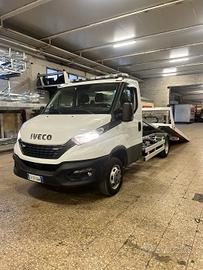 Iveco Daily 35C14 CARROATTREZZI