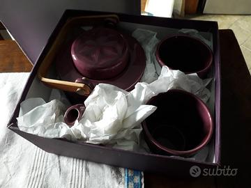 Servizio da te' per due in ceramica