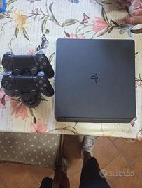Play Station 4 slim + 2 joypad + 5 giochi