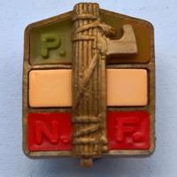 Distintivo epoca fascista membri P.N.F. di 3' tipo