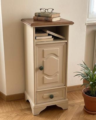 Mobiletto a colonna top in legno