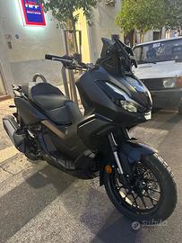 Honda ADV 350 PRONTA IN HFP MOTORS MONOPOLI