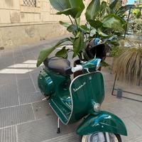 Vespa 50 lusso