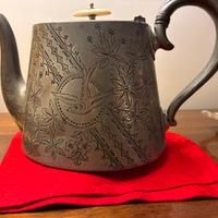 Antica brocca peltro