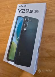 telefonino  nuovo  y 29s    nuovo  con  confezione