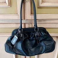 borsa Prada pelle nera 