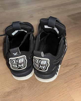 Scarpe lv