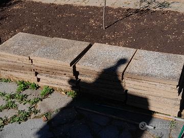 Piastrelle in graniglia