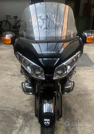 Honda goldwing 1800 airbag