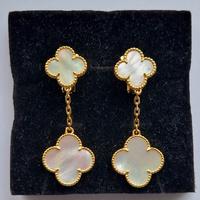 Orecchini Magic Alhambra di Van Cleef & Arpels 