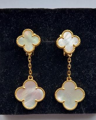 Orecchini Magic Alhambra di Van Cleef & Arpels 